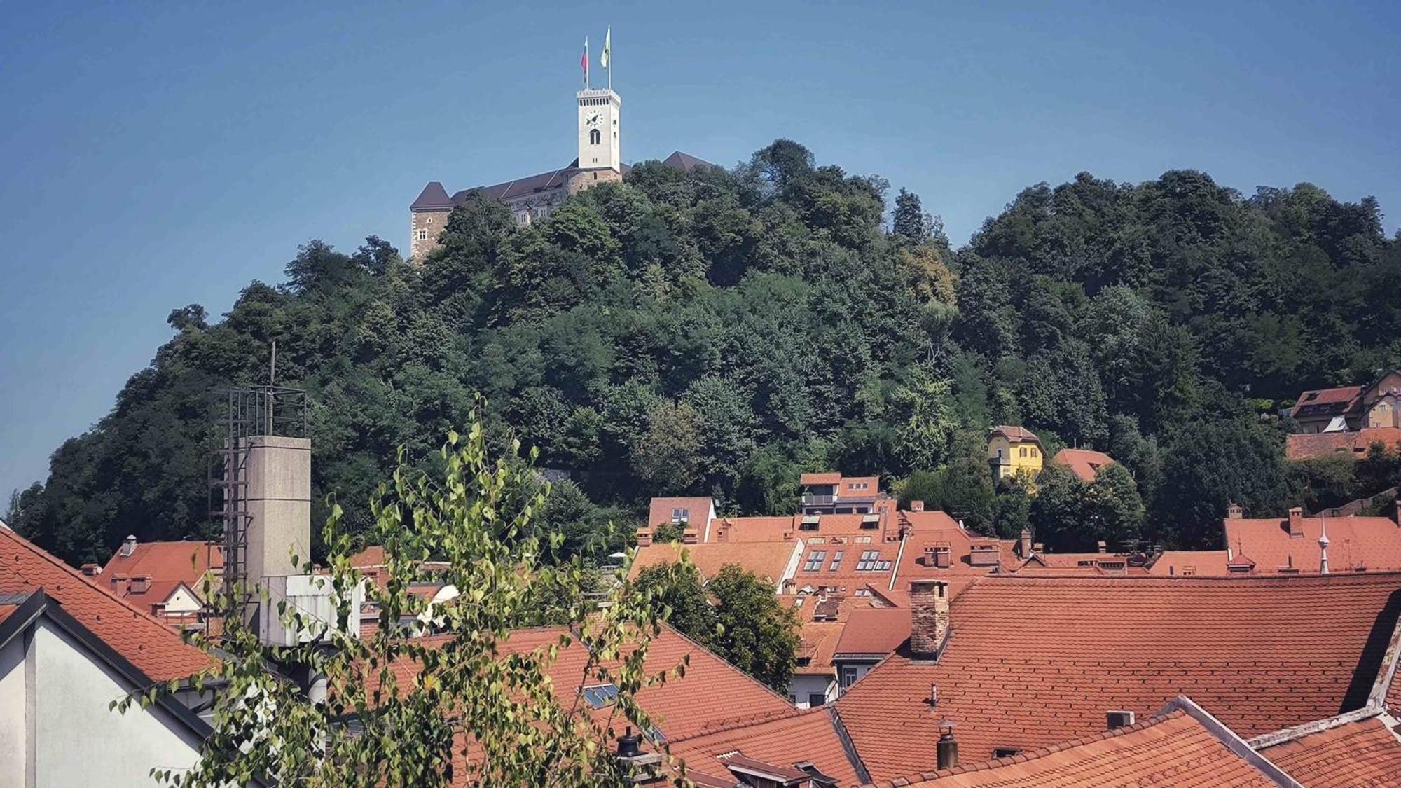 Penthouse View In Town Apartman Ljubljana Kültér fotó