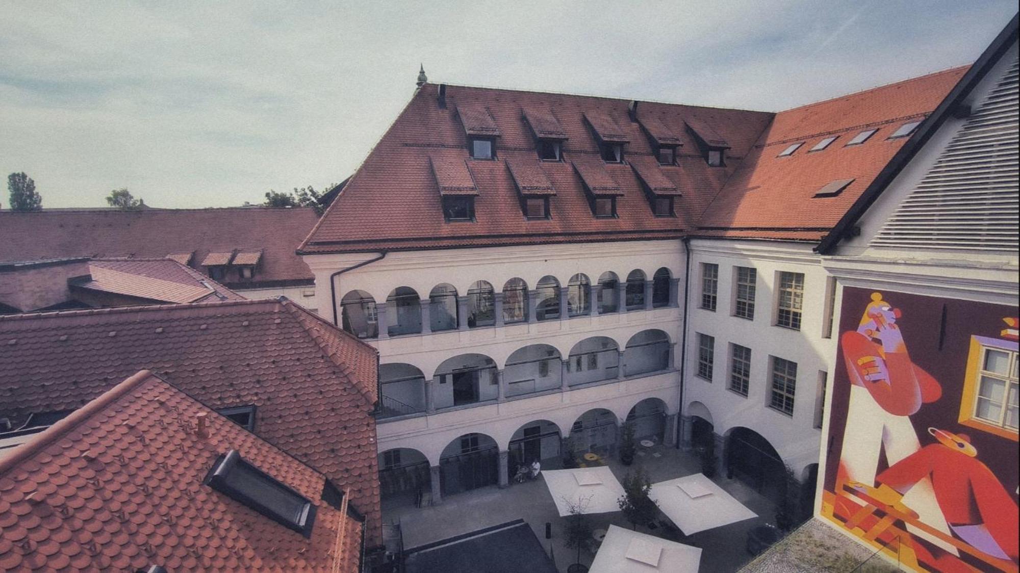 Penthouse View In Town Apartman Ljubljana Kültér fotó